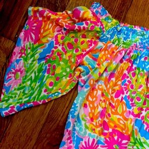 Lilly Pulitzer on or off shoulder top!